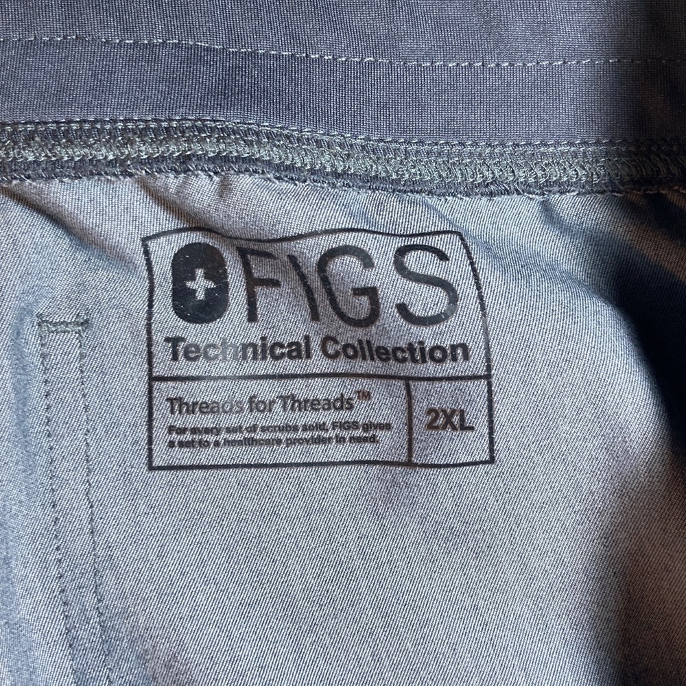 Figs Graphite Livingston Technical Collection Scr… - image 5